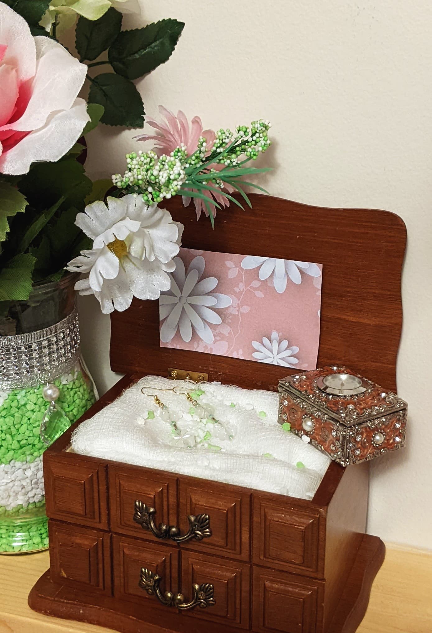 Clear Flowers (earrings)