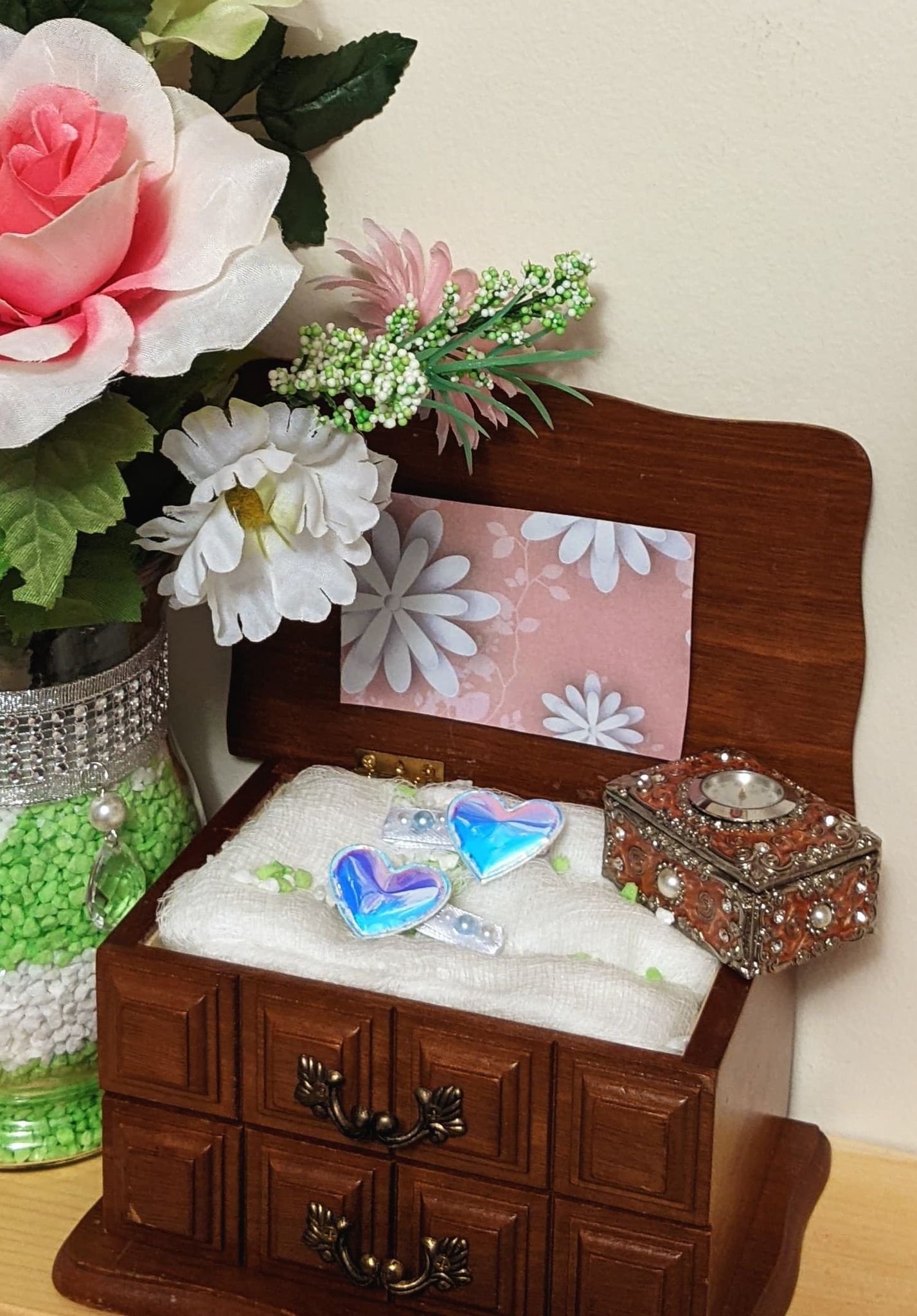 Glossy Heart Clips (hair clips)