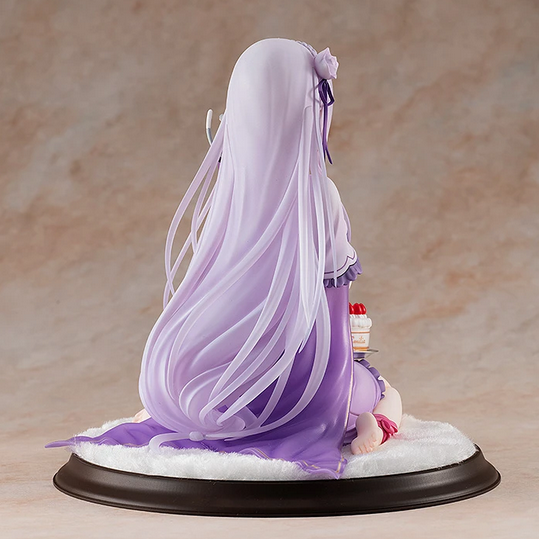 Re:ZERO -Starting Life in Another World- KADOKAWA Emilia: Birthday Cake Ver.