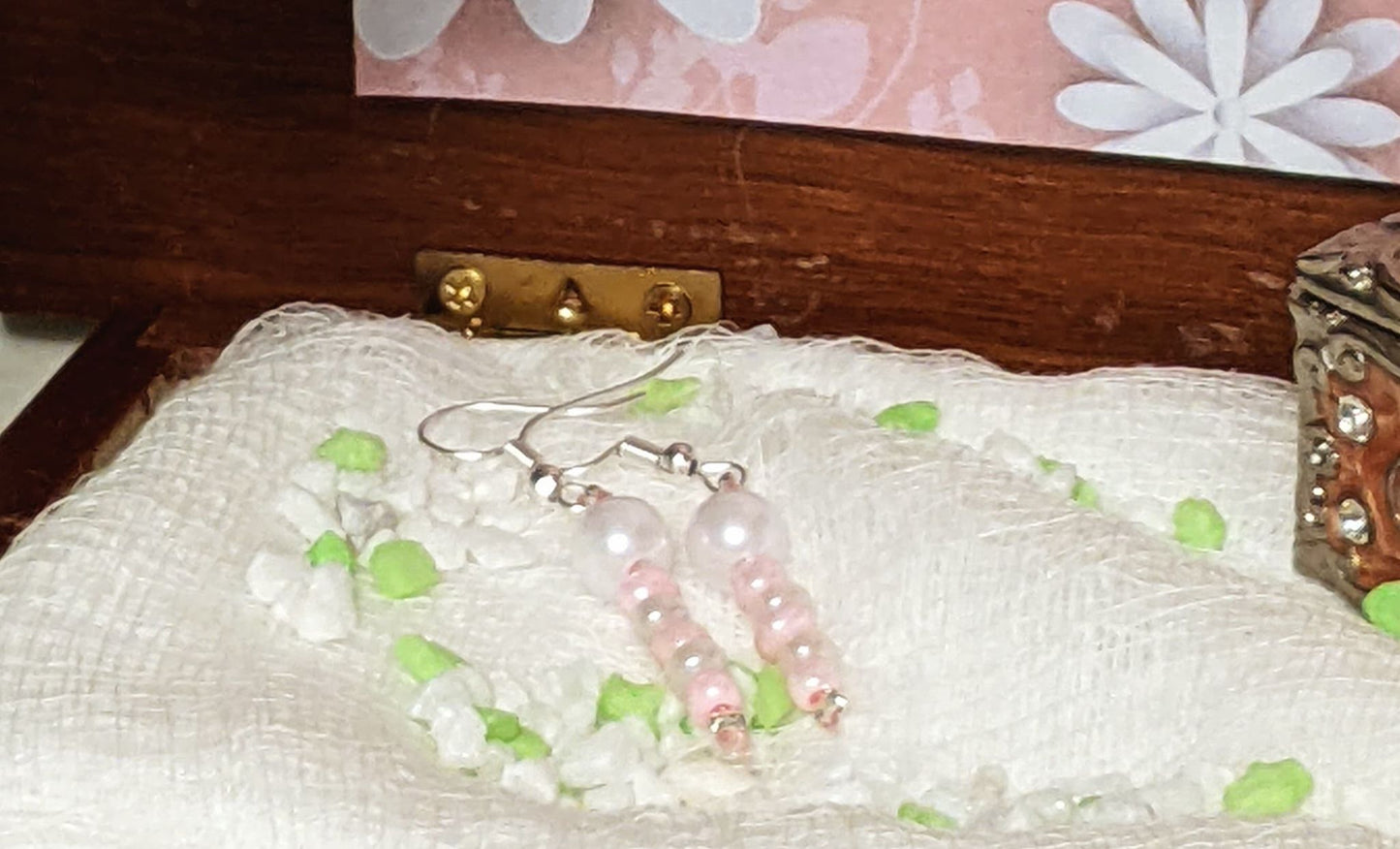 Mother's Day Pearls (earrings)